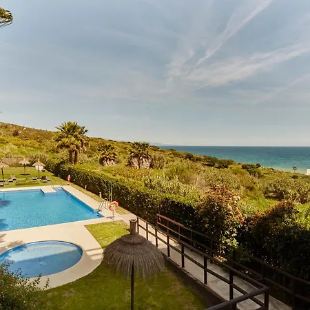 Sun, Sea & Style I Blue Apartment *